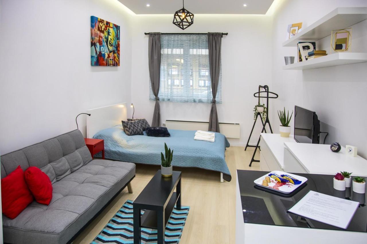 Oazu Downtown Flat Lägenhet Budapest Exteriör bild